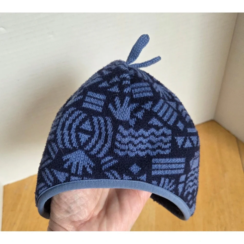 Patagonia Baby Infant Reversible Winter Beanie Hat Blue Geometric 12-24 months